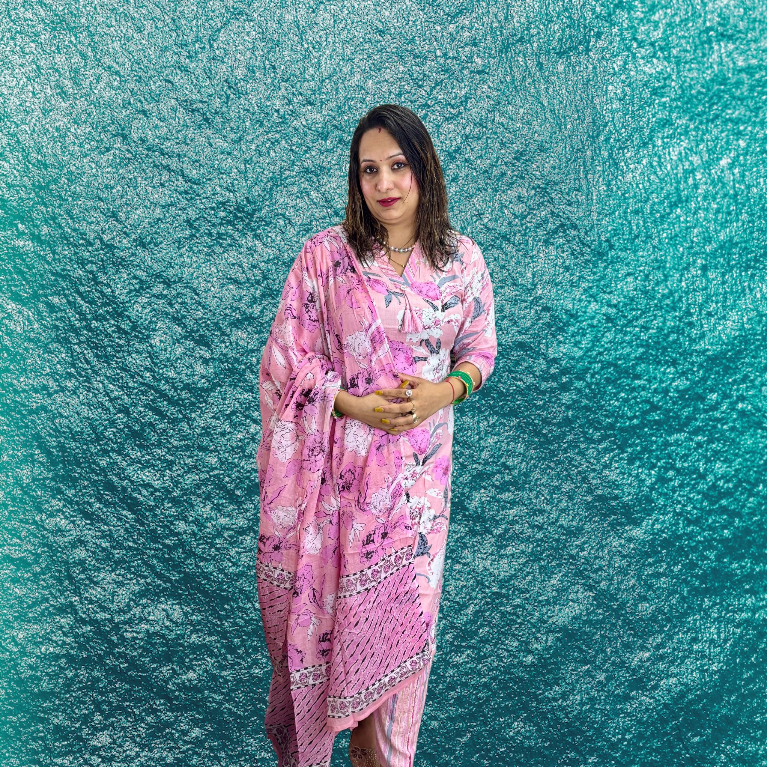 Pink 799 colour full rose print