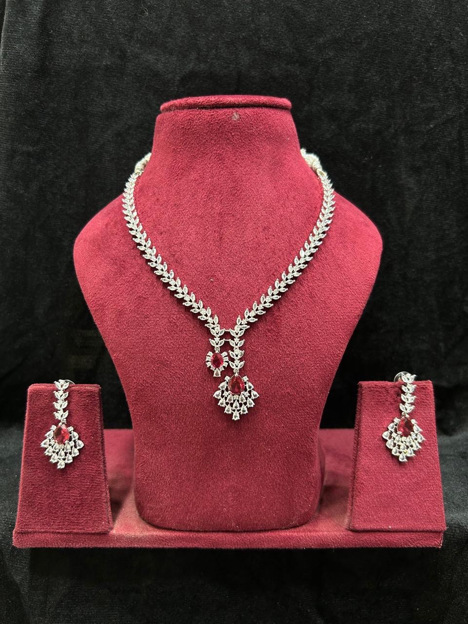 Ad stone red nacklace