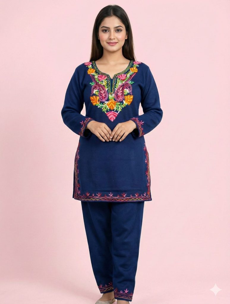 Kashmiri Aari embroidered short kurta