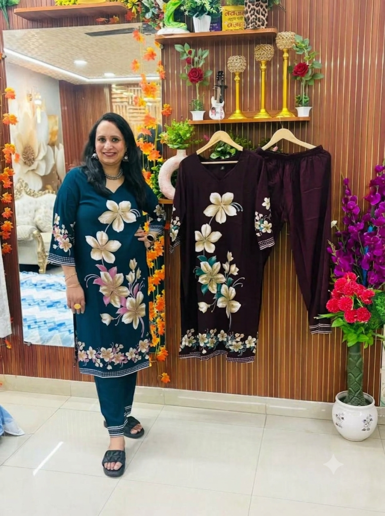 ✨Elegant Floral Printed V-Neck Kurta Pant Set✨